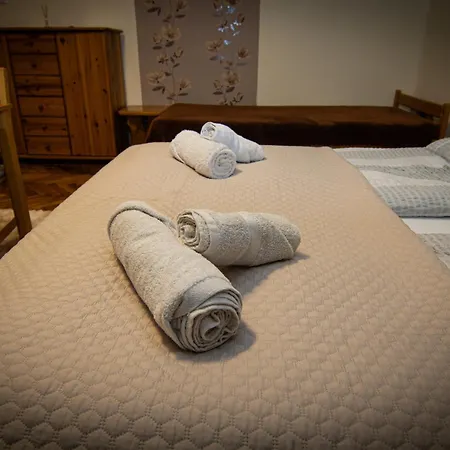 Csilla Apartament